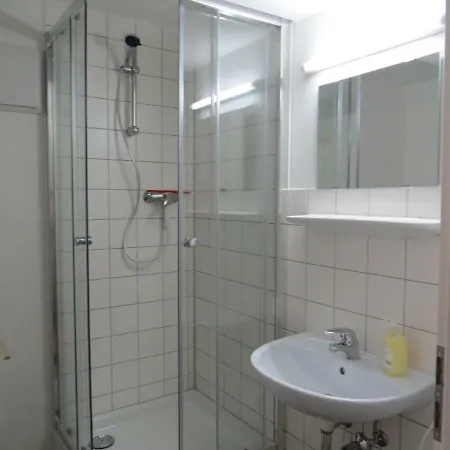 Brahms 25 Accommodatie bij particulieren *