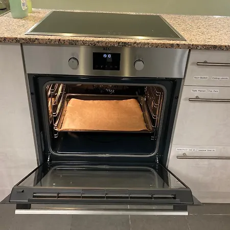 Homestay Brahms 25 *