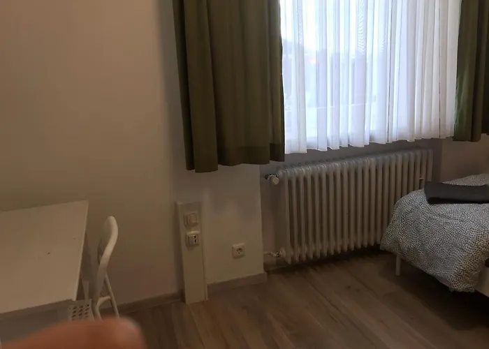 Brahms 25 Homestay *